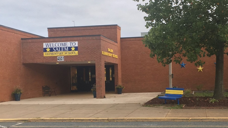 Salem Elementary among top 10 finalists for playground equipment grant