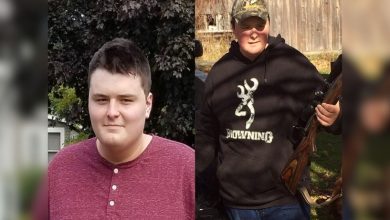 Son was staying with his father he had troubled relationship with for the weekend when he used two shotguns stored in the gun room to kill him, his stepmother and stepbrother; arrested
