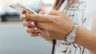 Virginia expands cell phone-free policies in schools to tackle youth mental health challenges