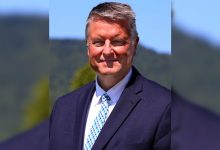 Roanoke County Public Schools superintendent announces retirement after 35-year career in education