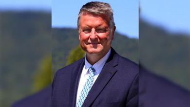 Roanoke County Public Schools superintendent announces retirement after 35-year career in education