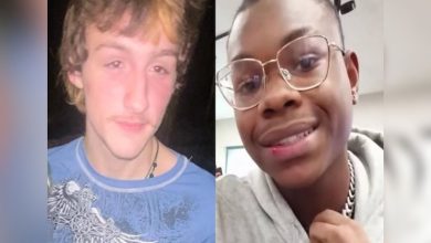 16-year-old boy died after an 18-year-old classmate who accused him of stealing his vaping device stabbed him in the neck with the scissors he took while searching his pockets; classmate arrested