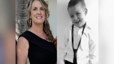 16-year-old girl returned home from school to find her mother holding her 4-year-old brother’s dead body in her bloodied arms after suffocating him with a plastic bag; mother arrested 16-year-old girl returned home from school to find her mother holding her 4-year-old brother’s dead body in her bloodied arms after suffocating him with a plastic bag; mother arrested