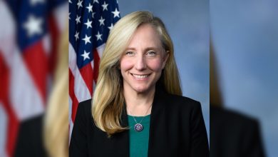 Virginia governor issues urgent carbon monoxide safety warning as residents turn to generators and heaters during storm